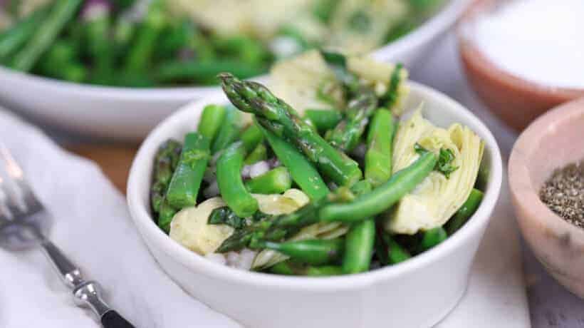 delicious artichoke salad with asparagus and green beans