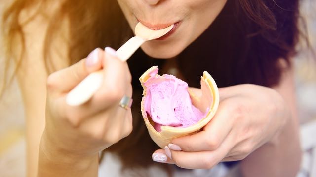 Munching Definitions & Meanings
