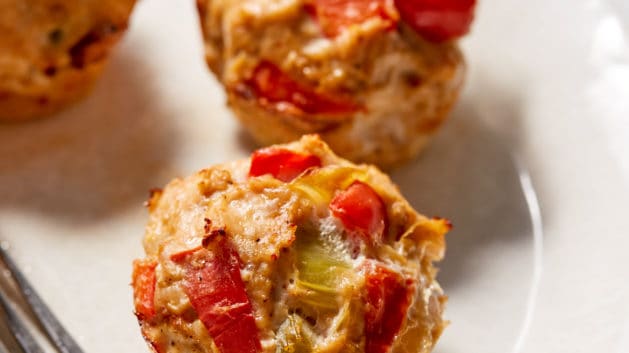 meatloaf muffins on plate