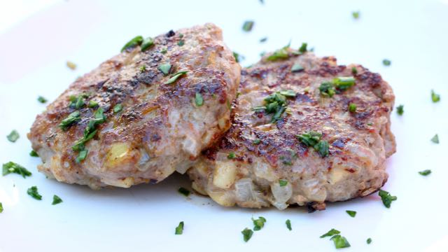 Clean Eating Apple Chicken Sausage - Clean & Delicious with Dani Spies