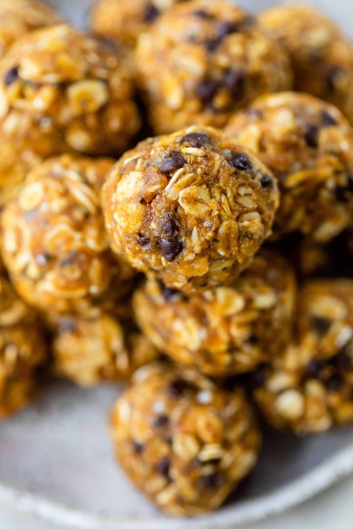 pumpkin energy balls made with chocolate chips