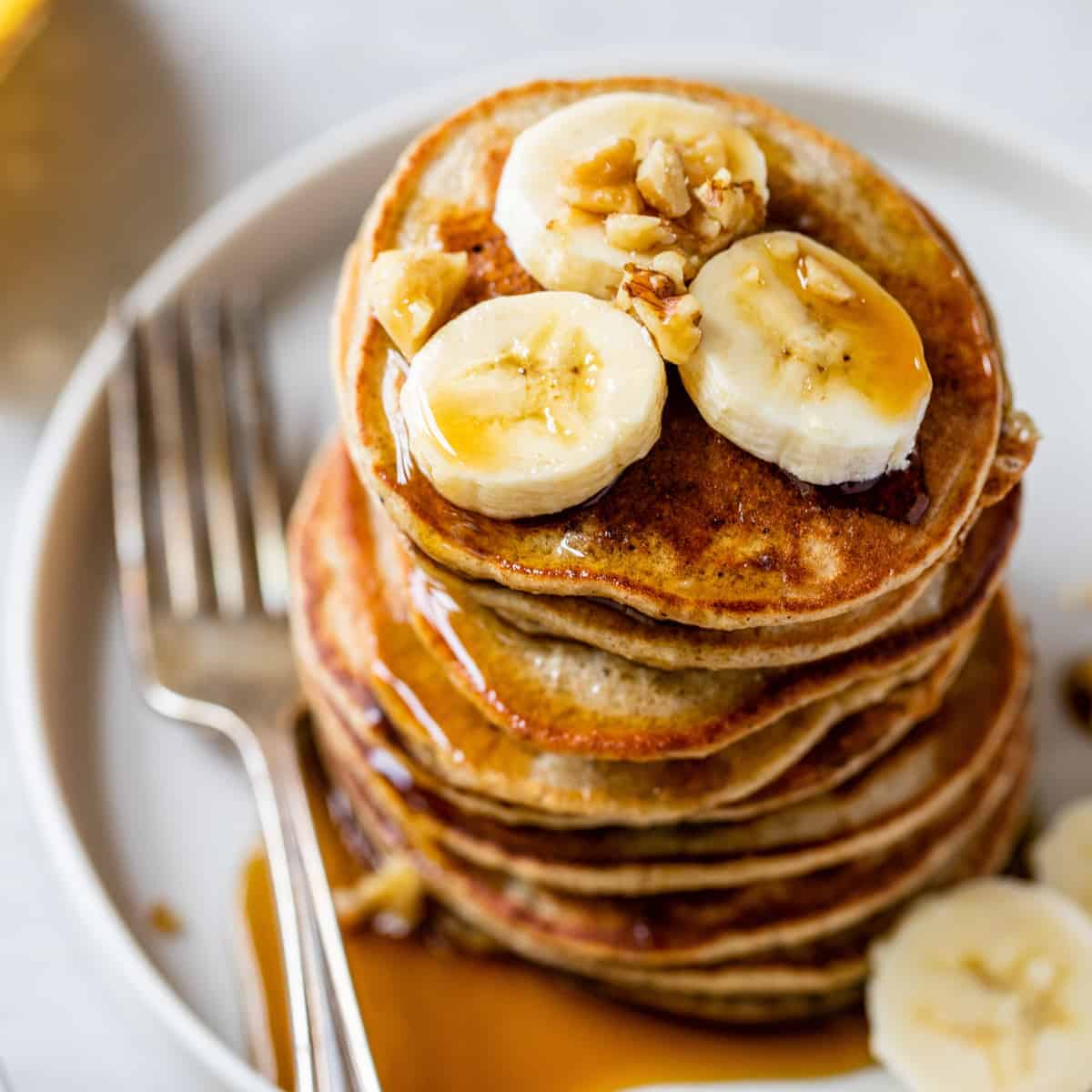 Eggless Banana Pancake Recipe -Tasty Breakfast Recipe-Fluffy Banana Pancake  - YouTube
