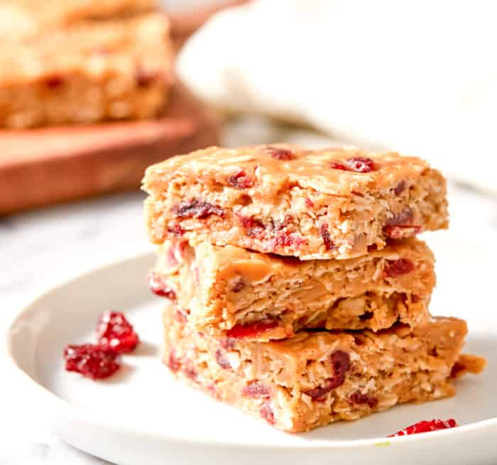 no bake cranberry oatmeal bars