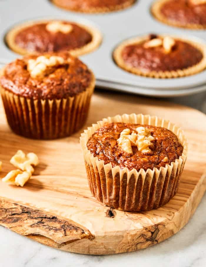 BEST Healthy Banana Bread Muffins « (Easy Recipe) « Clean & Delicious