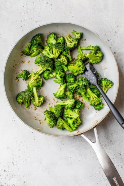 Sautéed Broccoli Recipe « with garlic! « Clean & Delicious