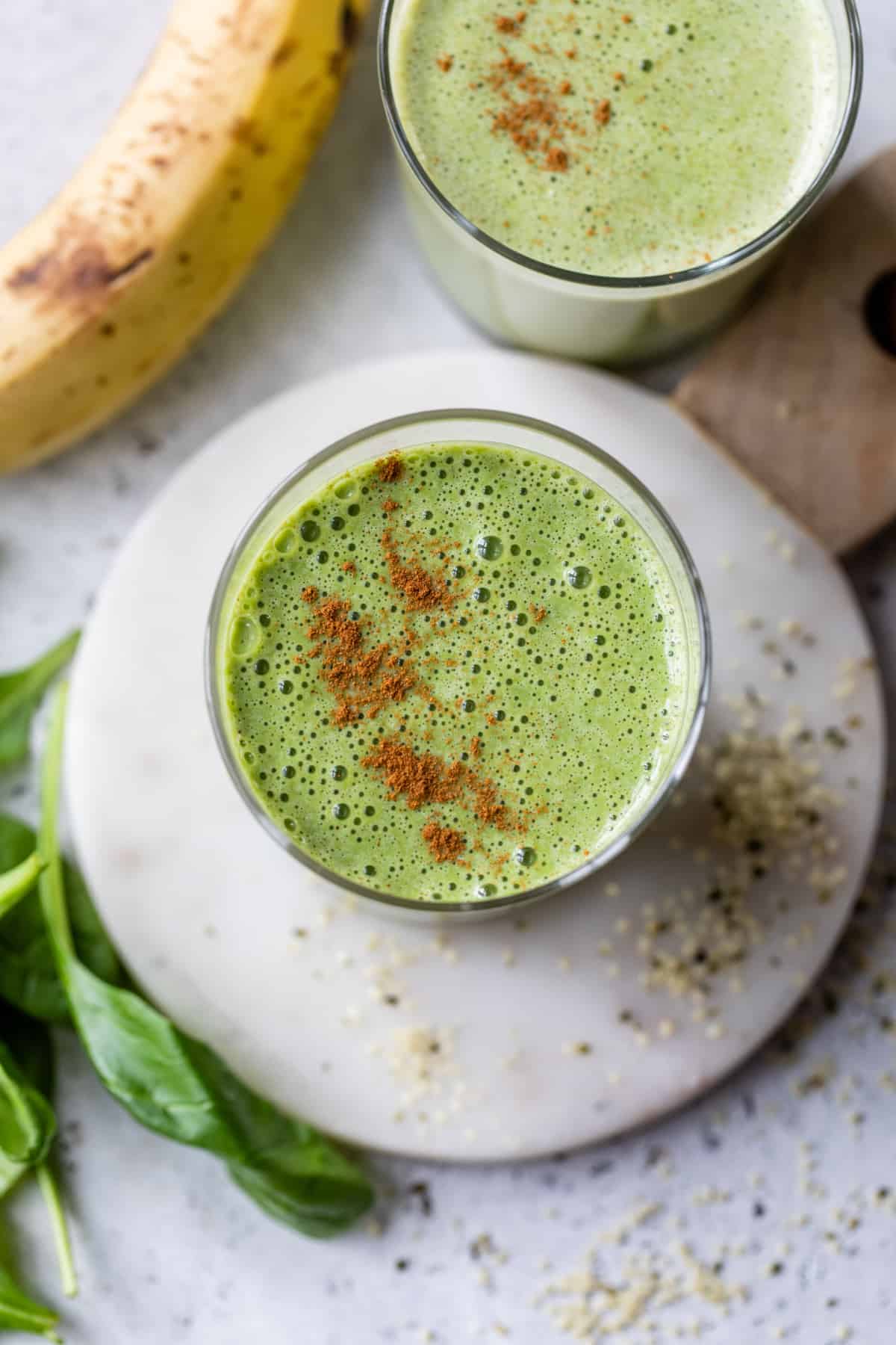 Avocado Smoothie For Weight Loss (With Banana and Spinach) - Go Eat Green