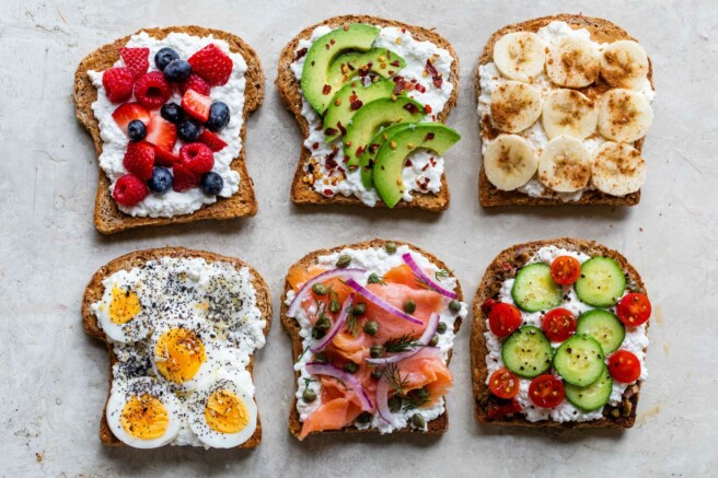 Toasts topped with cottage cheese and various other toppings.